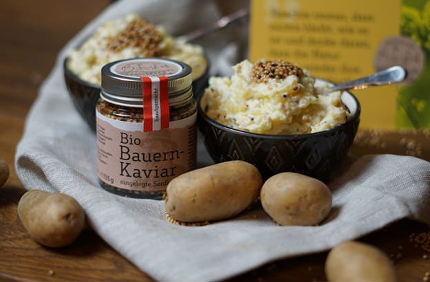 Erdäpfel-Kas mit Bauernkaviar